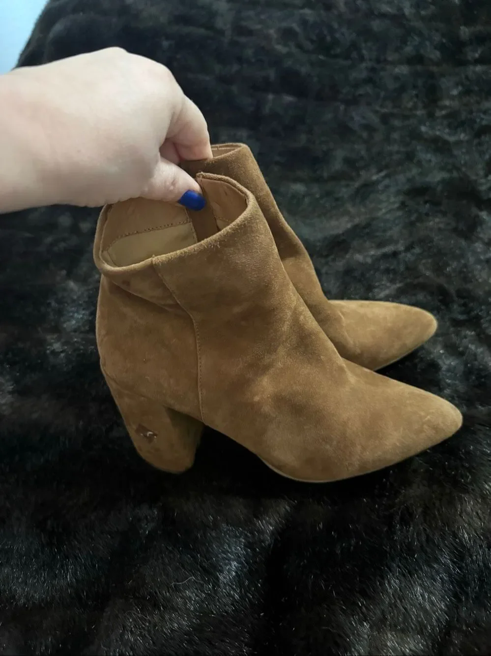 STEVE MADDEN Therese Ankle Cognac Suede Ankle Booties size 9 M Boots Shoes
